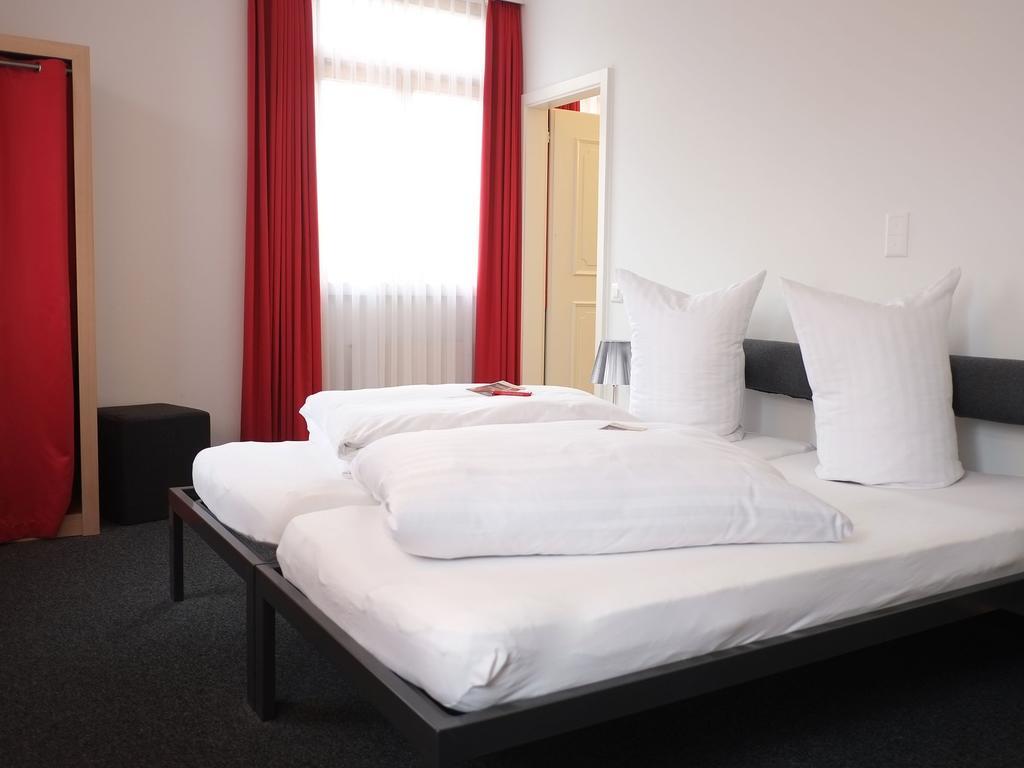 ארבון Hotel Brauerei Frohsinn חדר תמונה